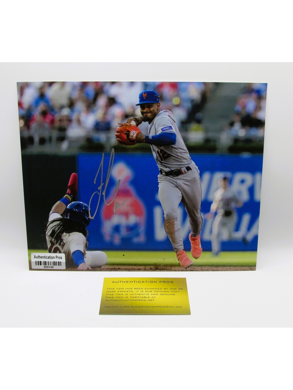 Francisco Lindor Signed 8x10 Photo With COA (985140) (Mets)